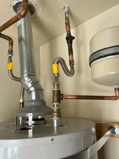 Water heater installation and plumbing repair in West Belmar